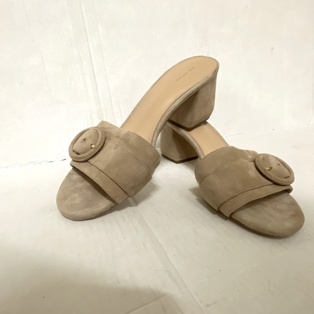 Ladies Tan Via Spaga Suade Size 9 1/2 Shoes
